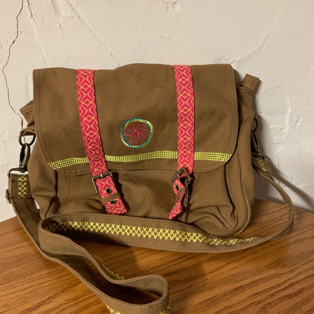 American Girl Lea Clark Messenger Bag